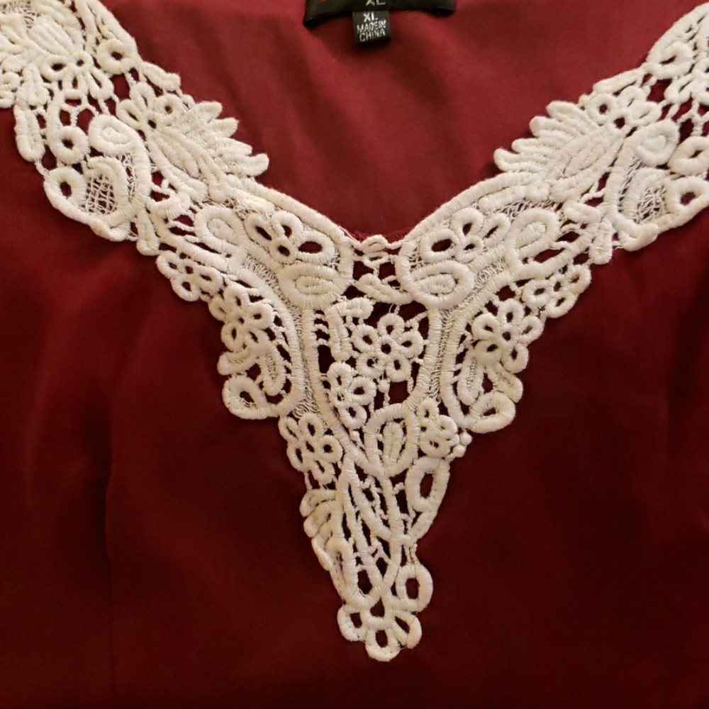 Dress - Picture 3 of 3